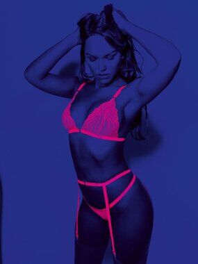 Escante Neon Pink 3‑Pc Bra Set – One Size